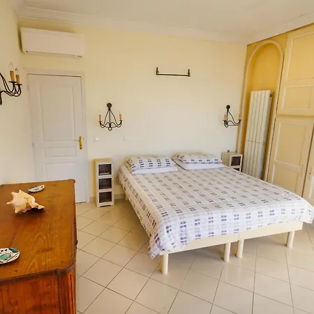 Rooftop Vue Апартаменты