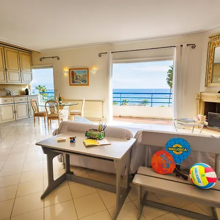 Rooftop Vue * Антиб